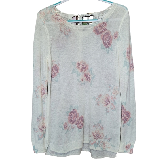 LC Lauren Conrad Sweaters - Lauren Conrad floral sweater